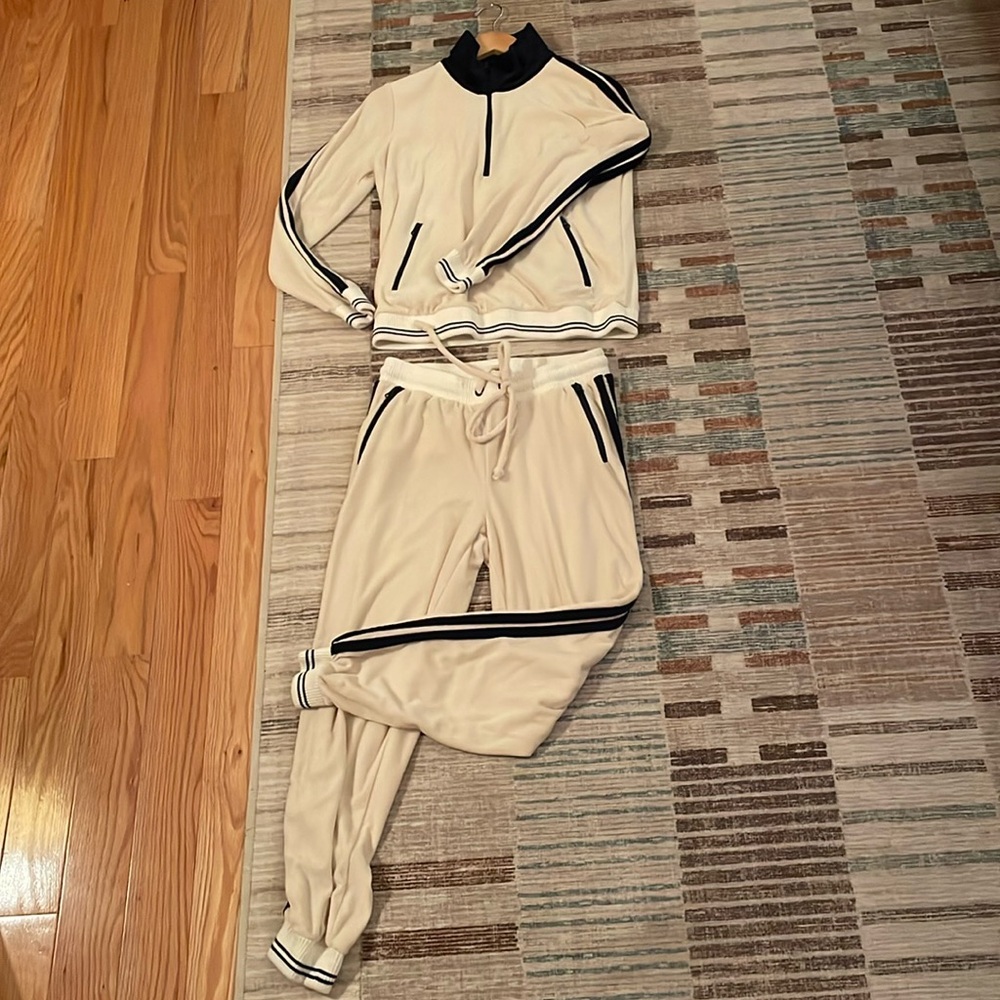 Faherty track suite - great condition